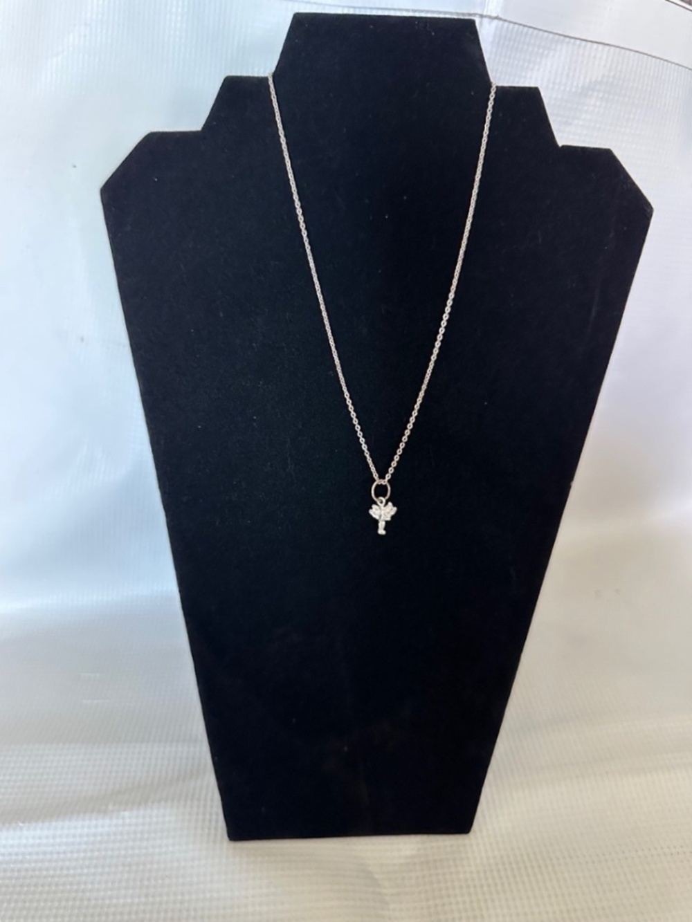 Delicate Silver Pendant Necklace